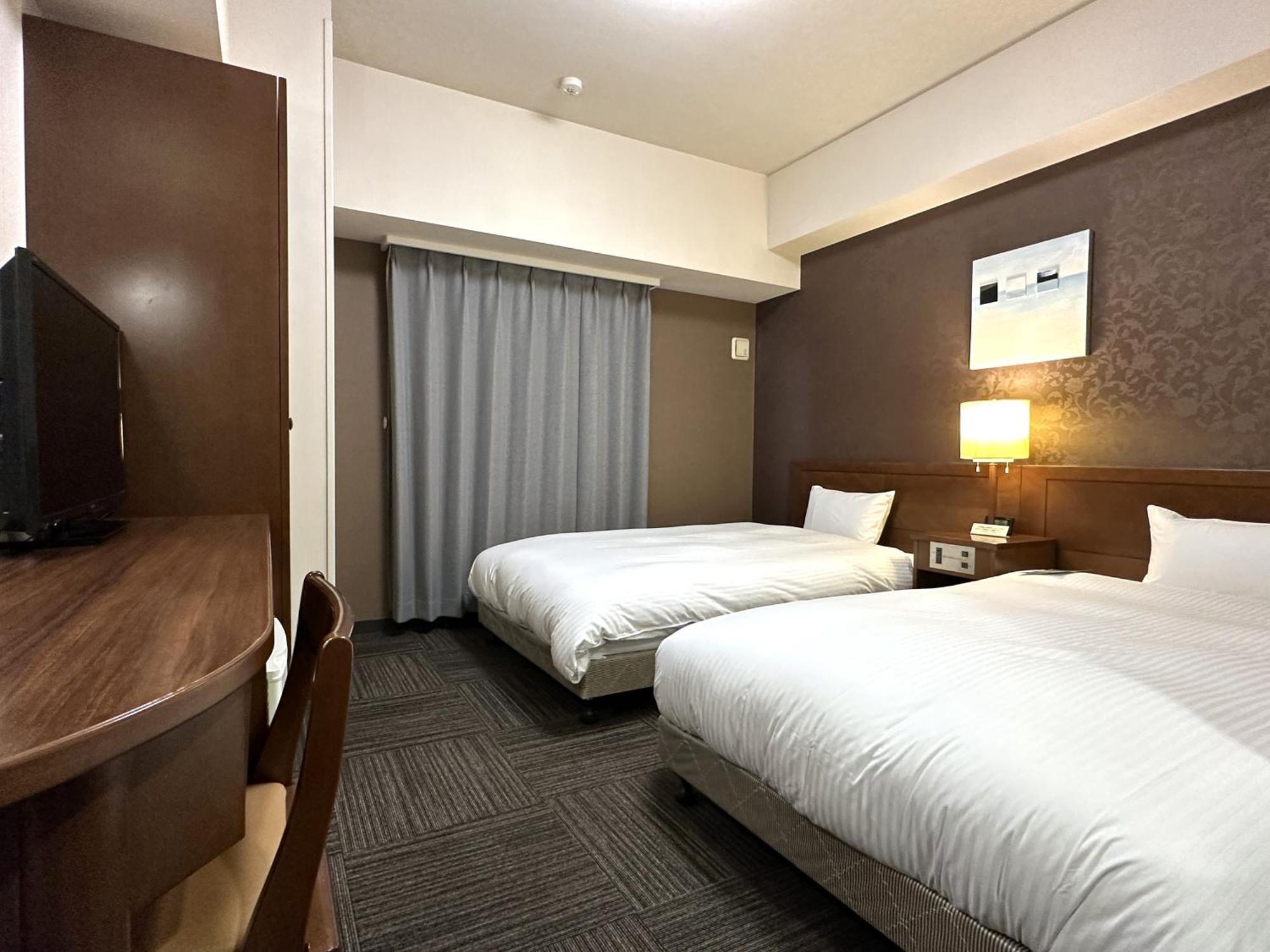 Hotel Route-Inn Yaizu Inter Esterno foto